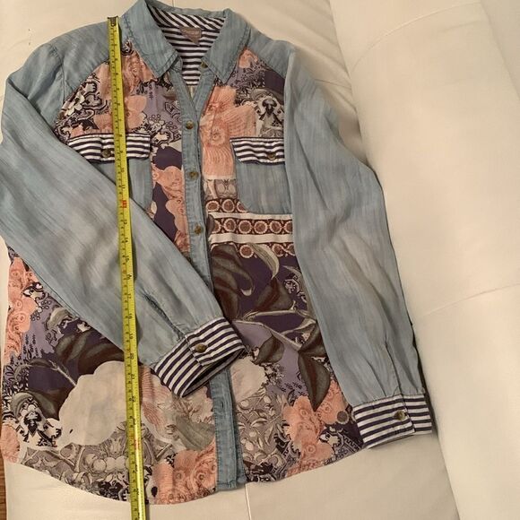 Chico’s Women’s Chambray Multicolor Button Down Long Sleeve Top Shirt Size 1/S - Picture 6 of 8